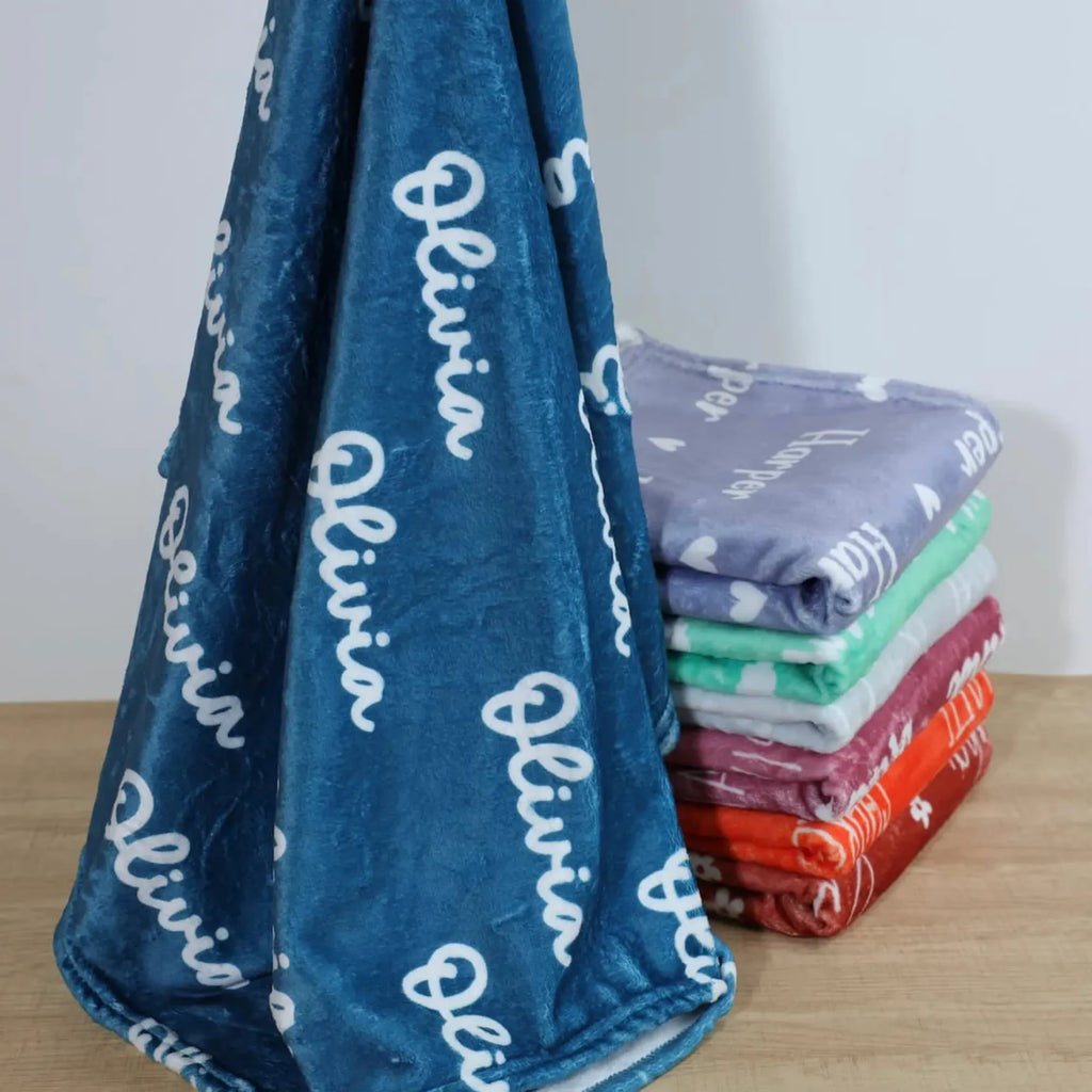 Mon Premier Plaid Personnalisé - Le Souvenir Doux des Premiers Jours au Prénom de Bébé